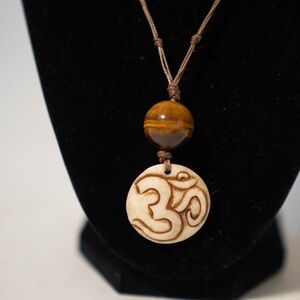 Brown and Cream Pendant Necklace